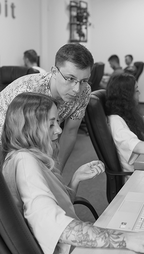 Data Engineering Services | Reenbit
